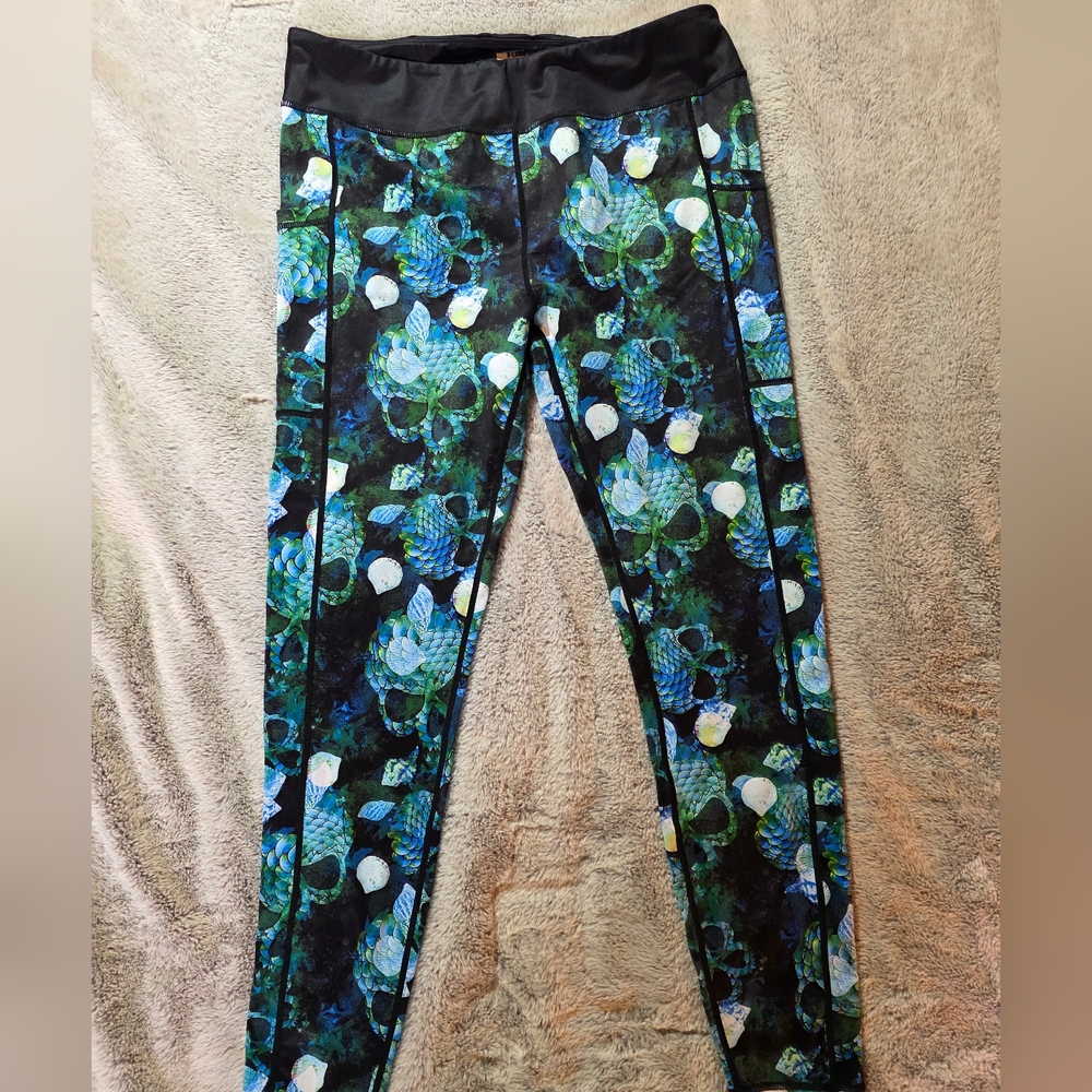 CVG *RETIRED* Mermaid Skulls Full Length Legging